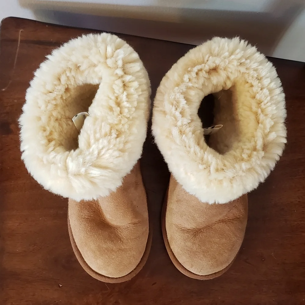 Sheepskin Women's Boots Size 6